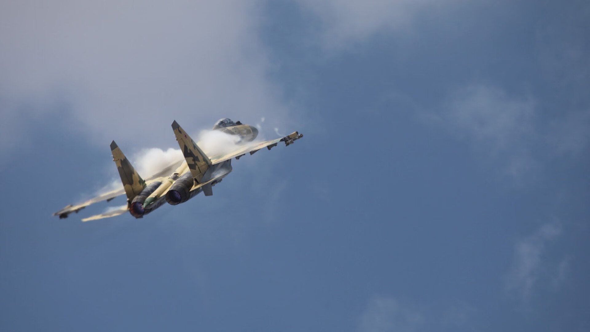 开云官网-青少年足球运动普及率持续提升，基层基础打得扎实，青少年足球基础训练