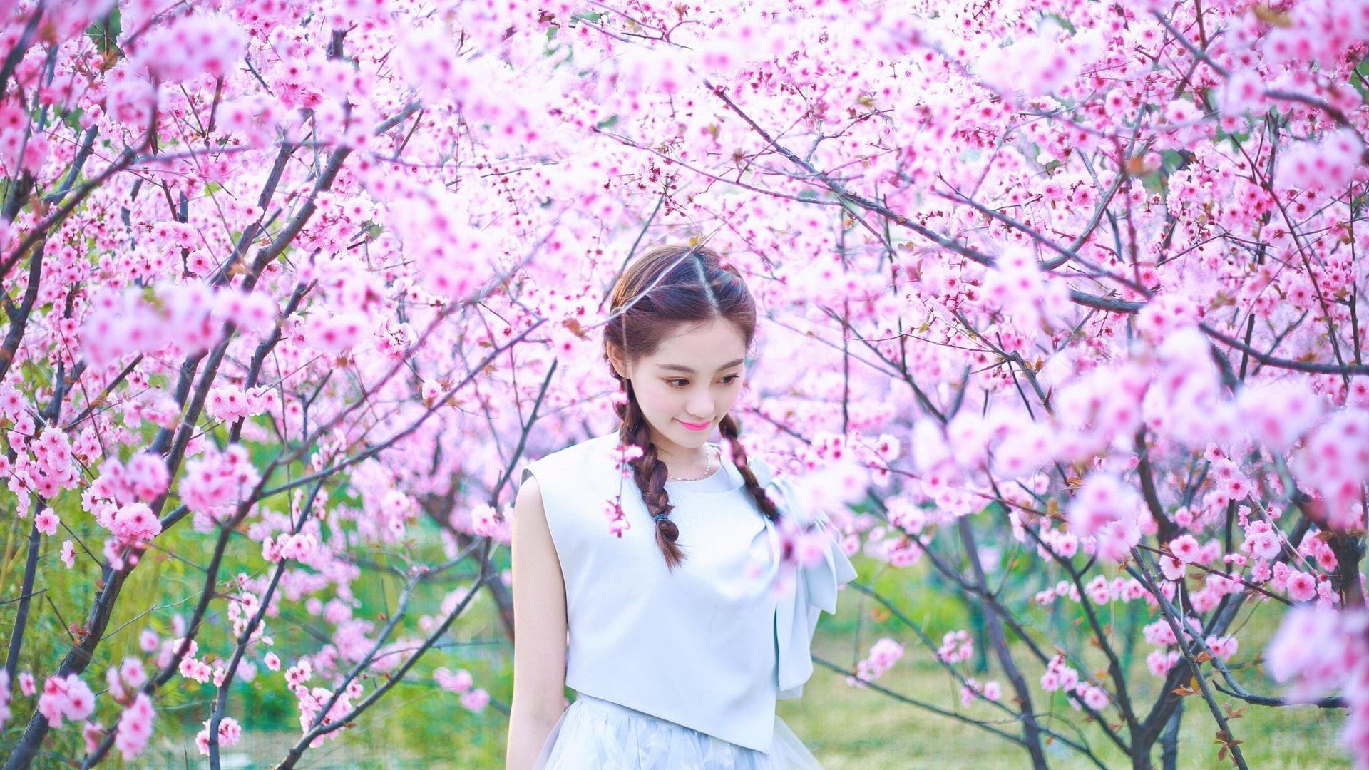 体育新闻中心推动体育新媒体多渠道融合发展战略，体育移动新媒体