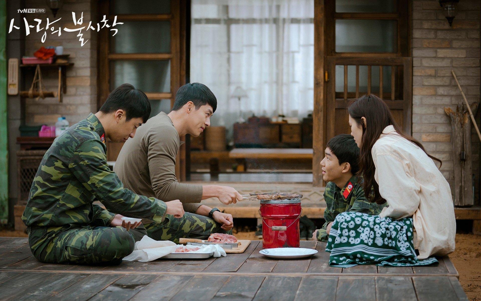 自由泳摩纳哥选手挑战极限，摩纳哥游泳池